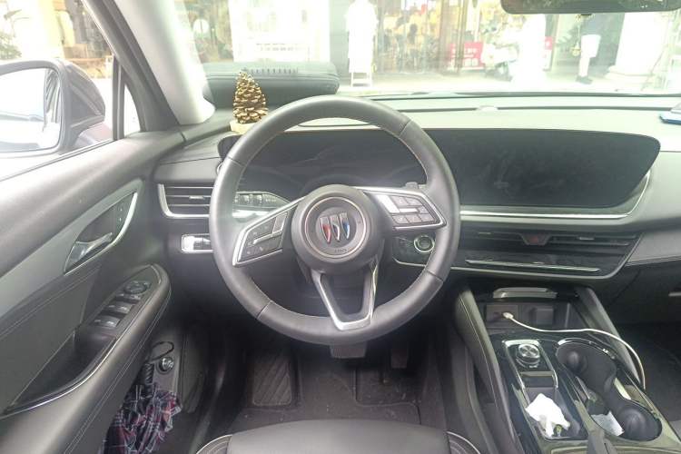Used Buick Envision 2024 Encore Plus 28T AWD Luxury Edition Steering Wheel