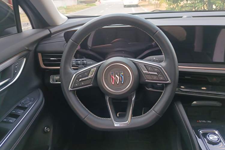 Used Buick Envision 2024 Encore S 25T Ignite Black Style Edition Steering Wheel