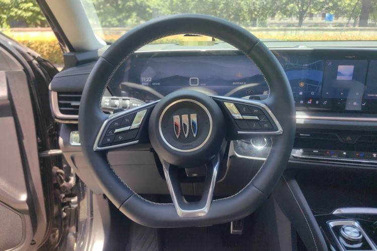 Used Buick Envision 2024 Encore S 25T Ignite Black Style Edition Steering Wheel