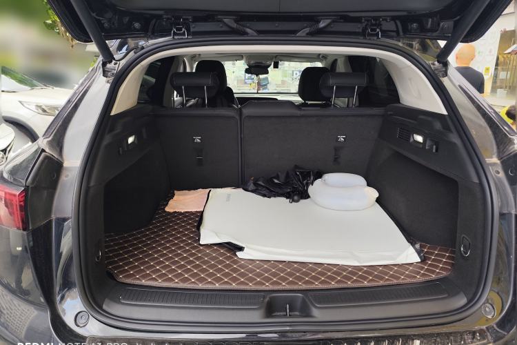 Used Buick Envision 2024 Encore S 25T Ignite Black Style Edition Trunk