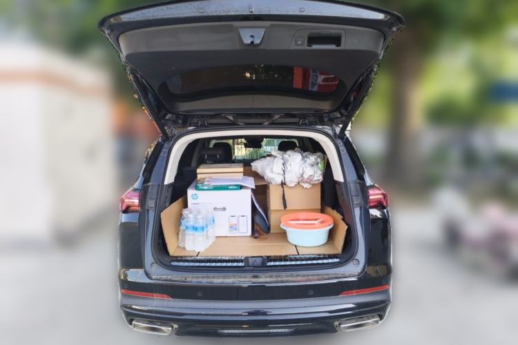 Used Buick Envision 2024 Encore Plus 28T AWD Luxury Edition Trunk