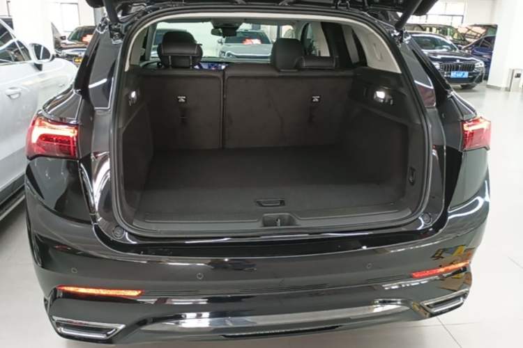 Used Buick Envision 2024 Encore S 25T Ignite Black Style Edition Trunk