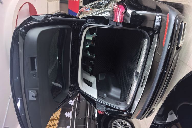 Used Buick Envision 2024 Encore Plus 28T AWD Luxury Edition Trunk