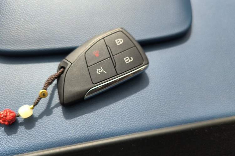 Used Buick Envision 2024 Encore Plus AWD Avenir Vehicle Key