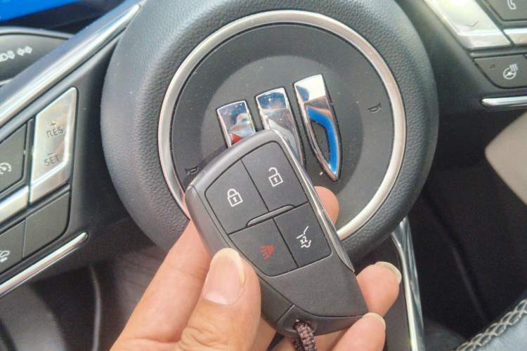 Used Buick Envision 2024 Encore Plus AWD Avenir Vehicle Key