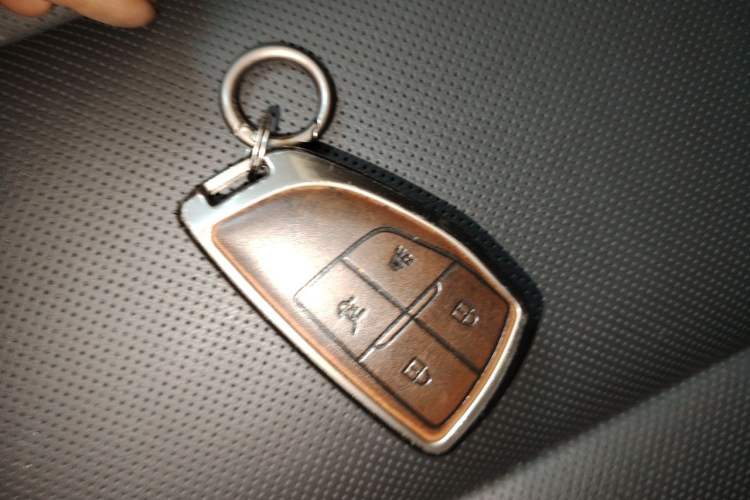 Used Buick Envision 2024 Encore Plus 28T AWD Luxury Edition Vehicle Key