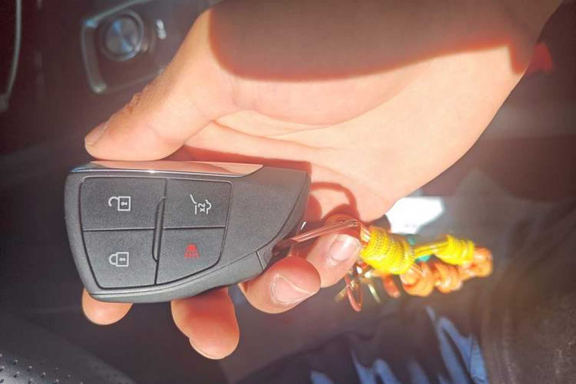 Used Buick Envision 2024 Encore S 25T Ignite Black Style Edition Vehicle Key