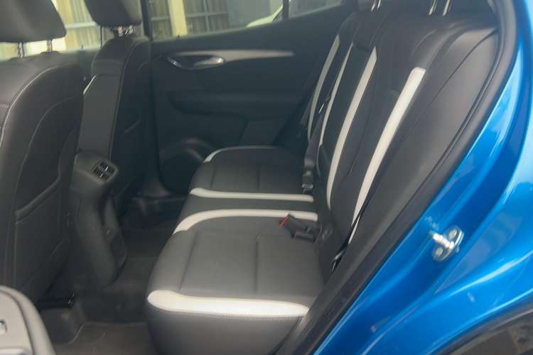 Used Buick Envision 2024 Encore S 25T Ignite Black Style Edition Interior 1