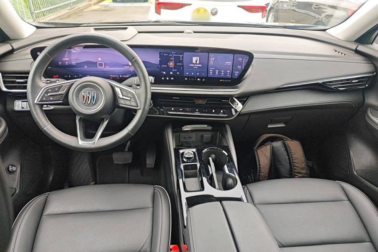 Used Buick Envision 2024 Encore Plus 28T AWD Luxury Edition Center Console