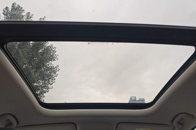 Used Buick Envision 2024 Encore Plus 28T AWD Luxury Edition Headliner