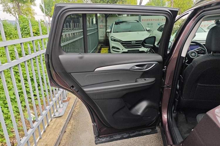 Used Buick Envision 2024 Encore Plus 28T AWD Luxury Edition Left Rear Door Interior