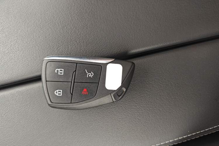 Used Buick Envision 2024 Encore Plus 28T AWD Luxury Edition Vehicle Key