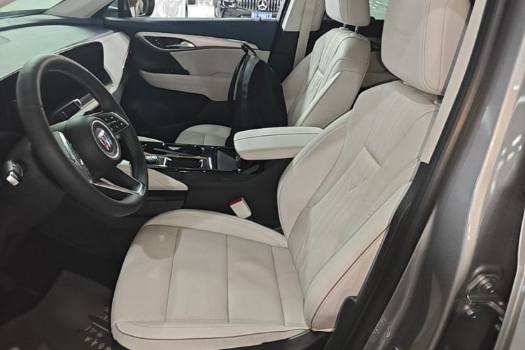 Used Buick Envision 2024 Encore Plus AWD Avenir Left Front Seat