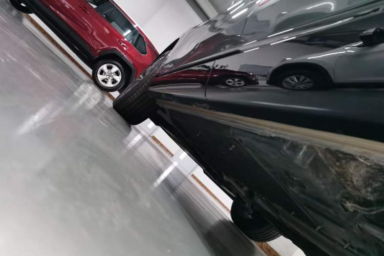 Used Buick Envision 2024 Encore S 25T Ignite Black Style Edition Left Side Sill
