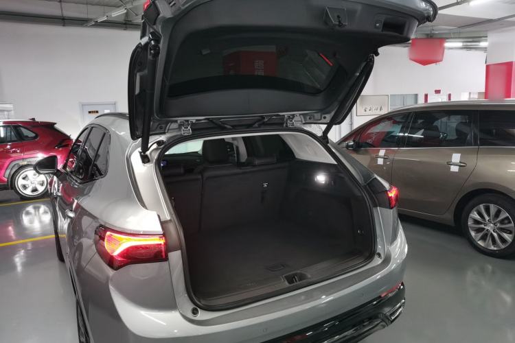 Used Buick Envision 2024 Encore S 25T Ignite Black Style Edition Trunk
