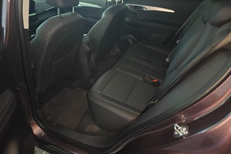 Used Buick Envision 2024 Encore Plus 28T AWD Luxury Edition Left Rear Seat