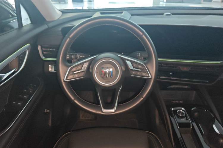 Used Buick Envision 2024 Encore Plus 28T AWD Luxury Edition Steering Wheel