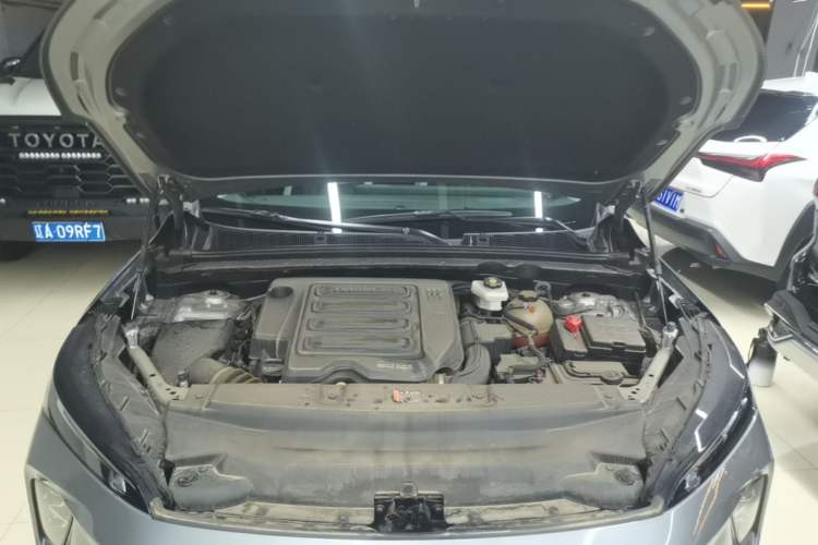 Used Buick Envision 2024 Encore S 25T Ignite Black Style Edition Engine Bay
