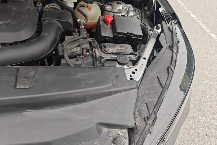 Used Buick Envision 2024 Encore Plus AWD Avenir Engine Bay Left