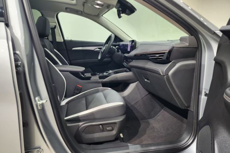 Used Buick Envision 2024 Encore S 25T Ignite Black Style Edition Interior 9