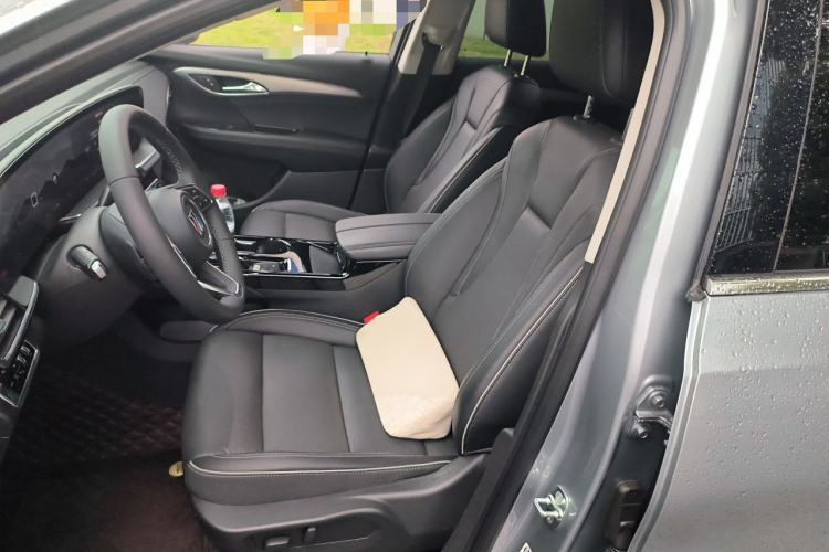 Used Buick Envision 2024 Encore Plus 28T AWD Luxury Edition Left Front Seat