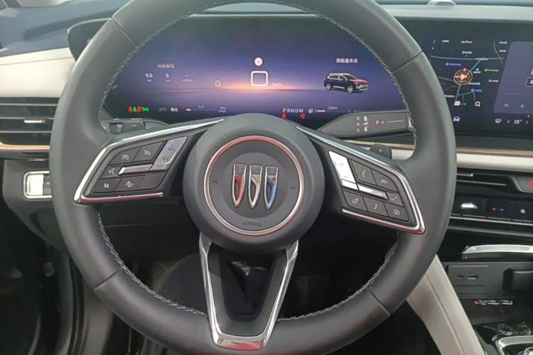 Used Buick Envision 2024 Encore Plus AWD Avenir Steering Wheel