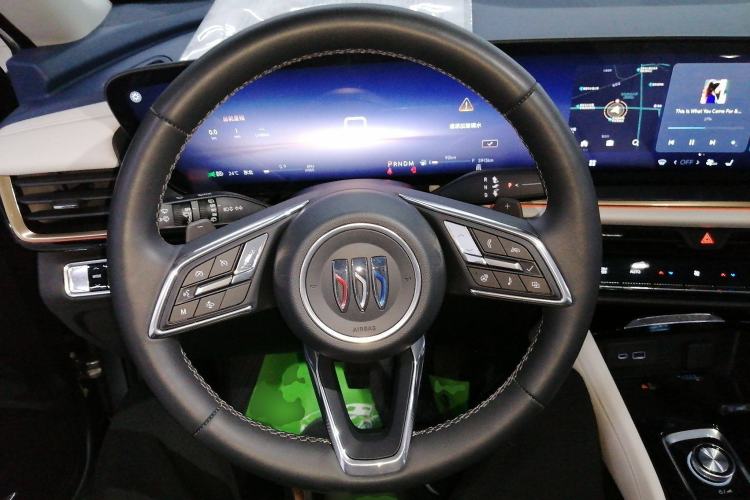 Used Buick Envision 2024 Encore Plus AWD Avenir Steering Wheel