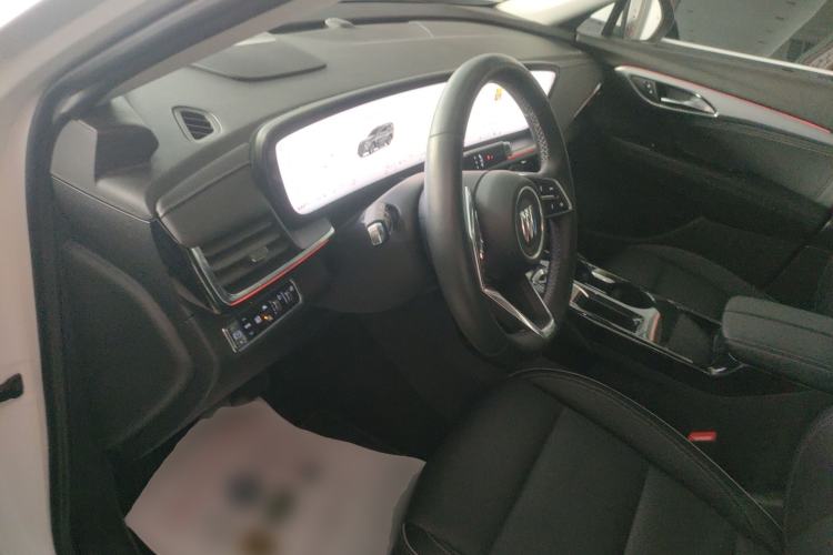 Used Buick Envision 2024 Encore Plus 28T AWD Luxury Edition Driver Seat