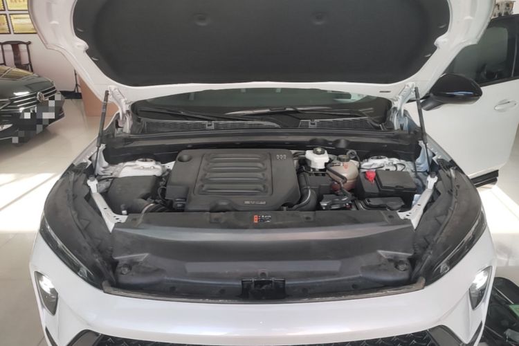Used Buick Envision 2024 Encore S 25T Ignite Black Style Edition Engine Bay