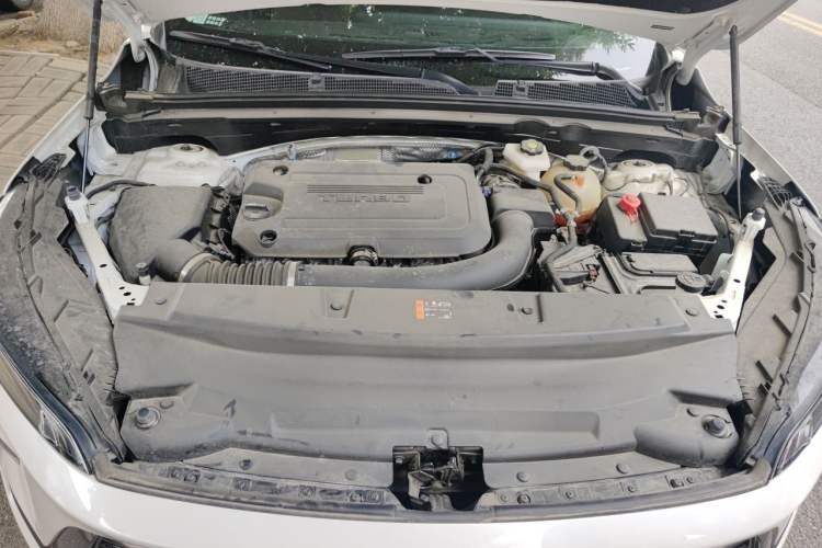 Used Buick Envision 2024 Encore Plus 28T Two-Wheel Drive Luxury Edition Engine Bay