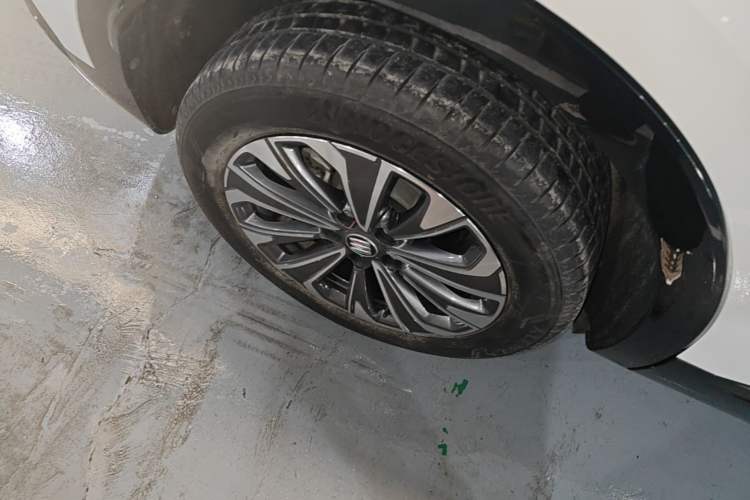 Used Buick Envision 2024 Encore S 25T Ignite Black Style Edition Exterior 5