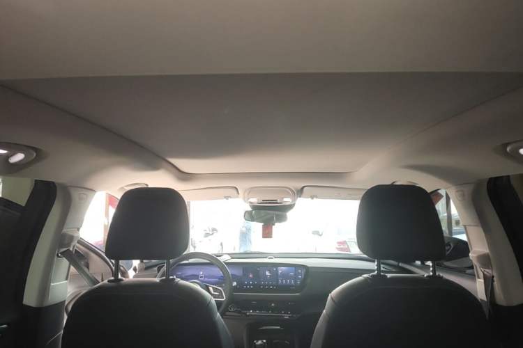 Used Buick Envision 2024 Encore S 25T Ignite Black Style Edition Headliner