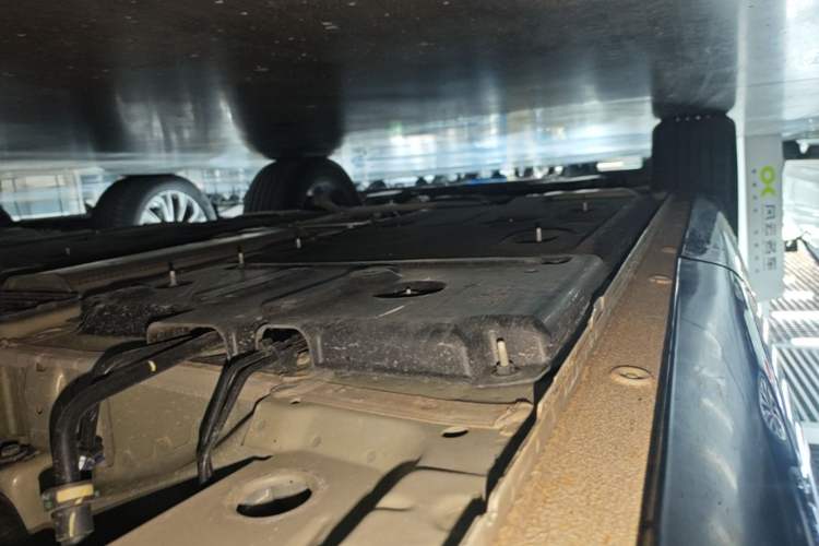 Used Buick Envision 2024 Encore S 25T Ignite Black Style Edition Left Side Sill