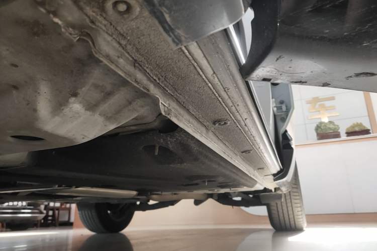 Used Buick Envision 2024 Encore S 25T Ignite Black Style Edition Left Side Sill