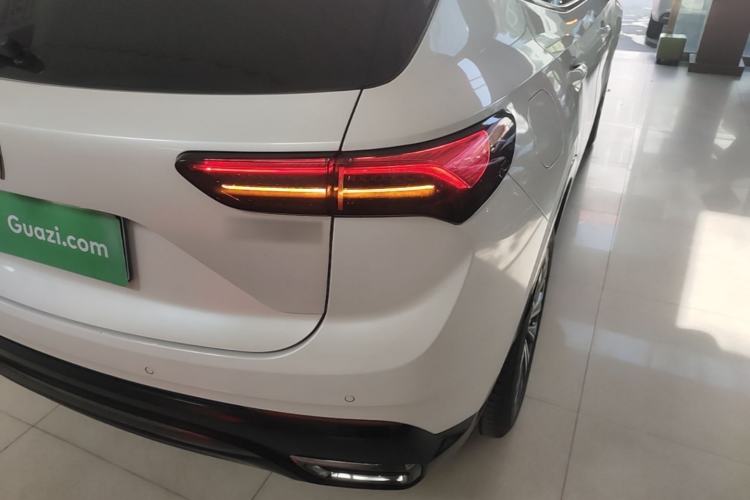 Used Buick Envision 2024 Encore S 25T Ignite Black Style Edition Right Rear Taillight