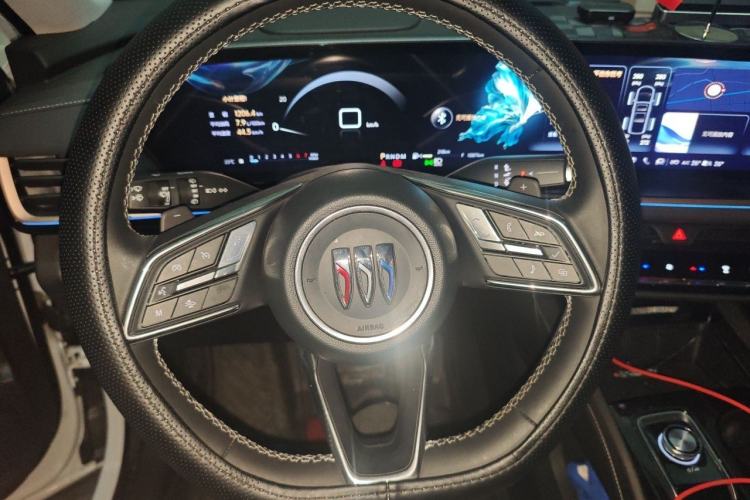 Used Buick Envision 2024 Encore S 25T Ignite Black Style Edition Steering Wheel