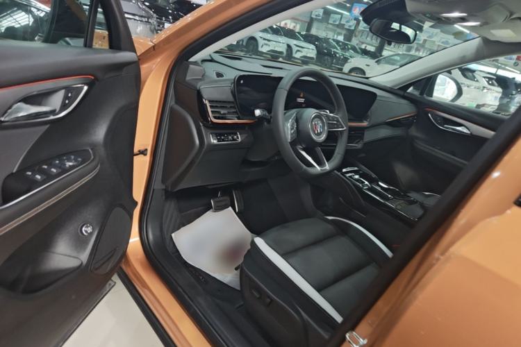 Used Buick Envision 2024 Encore S 25T Ignite Black Style Edition Driver Seat