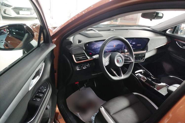 Used Buick Envision 2024 Encore S 25T Ignite Black Style Edition Driver Seat