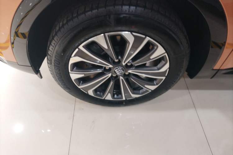 Used Buick Envision 2024 Encore S 25T Ignite Black Style Edition Exterior 4