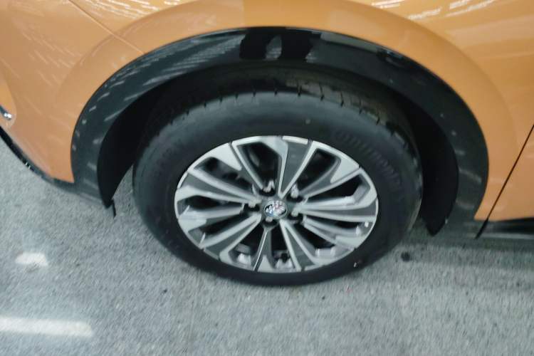Used Buick Envision 2024 Encore S 25T Ignite Black Style Edition Exterior 4