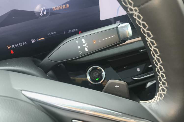 Used Buick Envision 2024 Encore S 25T Ignite Black Style Edition Gear Lever