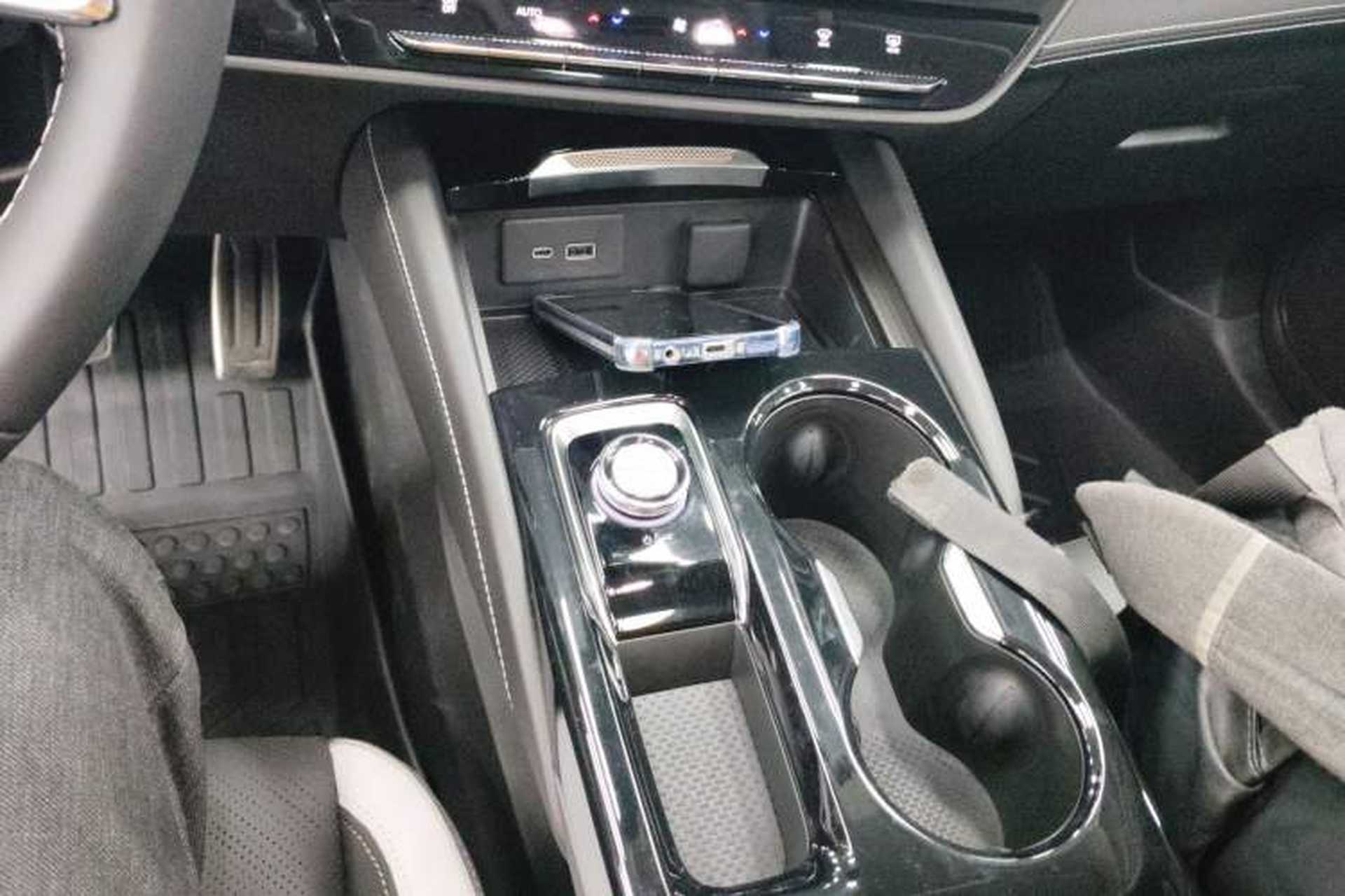 Used Buick Envision 2024 Encore S 25T Ignite Black Style Edition Gear Lever