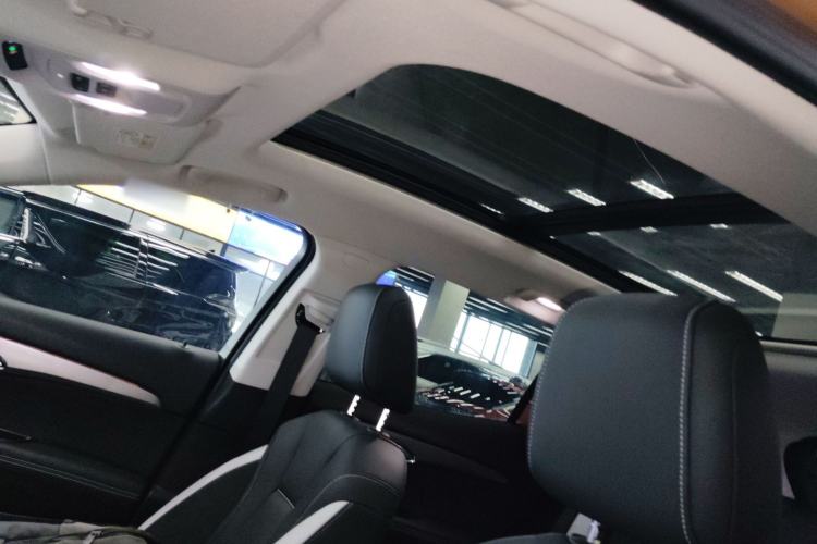 Used Buick Envision 2024 Encore S 25T Ignite Black Style Edition Headliner