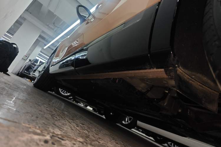 Used Buick Envision 2024 Encore S 25T Ignite Black Style Edition Left Side Sill
