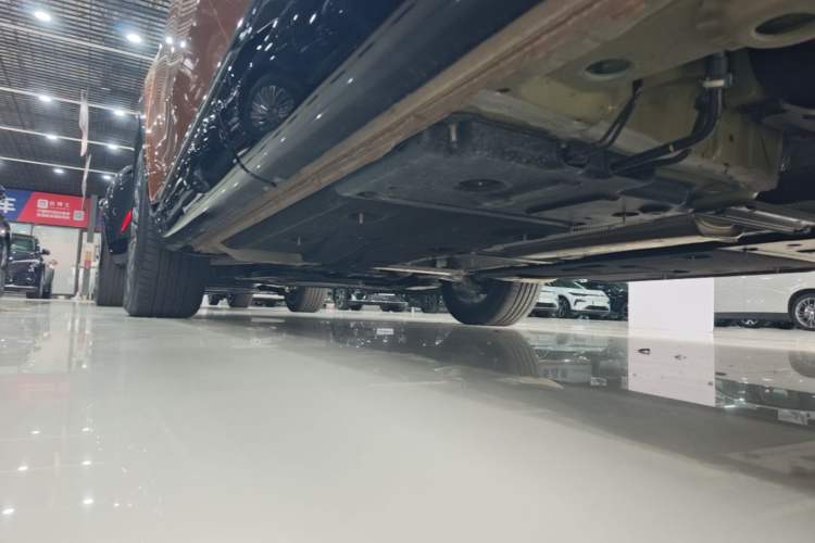 Used Buick Envision 2024 Encore S 25T Ignite Black Style Edition Left Side Sill