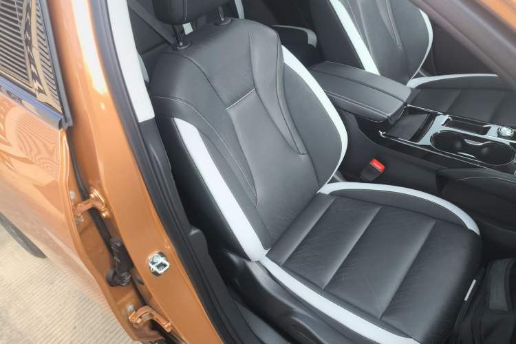 Used Buick Envision 2024 Encore S 25T Ignite Black Style Edition Right Front Seat