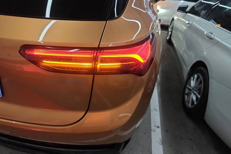 Used Buick Envision 2024 Encore S 25T Ignite Black Style Edition Right Rear Taillight