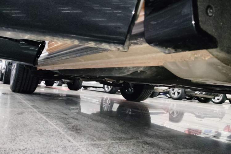 Used Buick Envision 2024 Encore S 25T Ignite Black Style Edition Right Side Sill