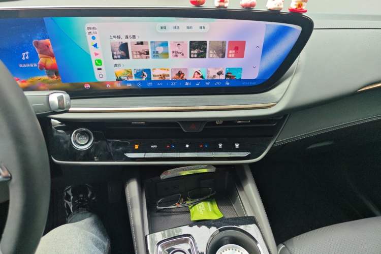 Used Buick Envision 2025 Encore Plus Four-Wheel Drive Avenir Audio And AC Panel