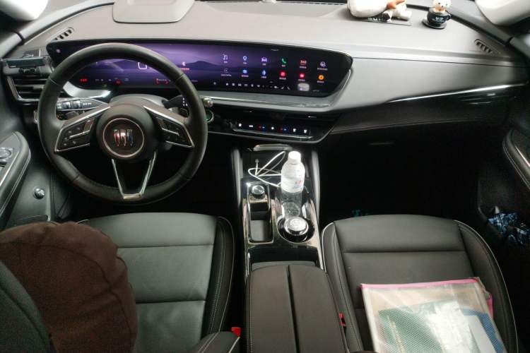 Used Buick Envision 2025 Encore Plus 28T Two-Wheel-Drive Platinum Edition Audio And AC Panel